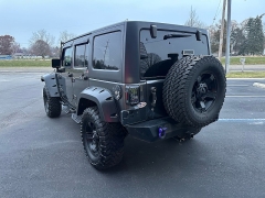 Used 2017  Jeep Wrangler Unlimited 4d Convertible Sahara at Maxx Loans near St&period; Adrian&comma; MI