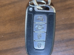 Used 2011 Hyundai Sonata 4d Sedan SE at Maxx Loans near St. Adrian, MI