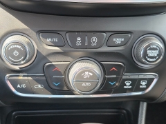 Used 2019 Jeep Cherokee 4d SUV 4WD Latitude 3.2L at Maxx Loans near St. Adrian, MI