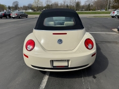 Used 2009 Volkswagen Beetle 2d Convertible S at Deal King Adrian near Adrian, MI