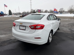 Used 2017  Chevrolet Cruze 4d Sedan LT Auto at Deal King Adrian near Adrian&comma; MI