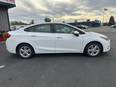 Used 2018 Chevrolet Cruze 4d Sedan LT Auto at Maxx Loans near St. Adrian, MI