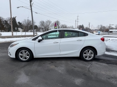 Used 2017  Chevrolet Cruze 4d Sedan LT Auto at Deal King Adrian near Adrian&comma; MI