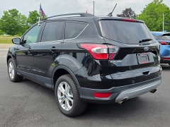 Used 2018 Ford Escape 4d SUV 4WD SEL at Deal King Adrian near Adrian, MI