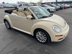 Used 2009 Volkswagen Beetle 2d Convertible S at Deal King Adrian near Adrian, MI