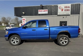 Used 2007 Dodge Ram 1500 4WD Quad Cab SLT at Maxx Loans near ,