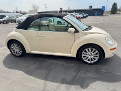 Used 2009 Volkswagen Beetle 2d Convertible S at Deal King Adrian near Adrian, MI