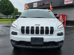 Used 2017 Jeep Cherokee 4d SUV 4WD Sport I4 Altitude at Maxx Loans near St. Adrian, MI