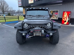 Used 2017  Jeep Wrangler Unlimited 4d Convertible Sahara at Maxx Loans near St&period; Adrian&comma; MI