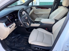 Used 2019  Cadillac XT5 4d SUV AWD Luxury at House of Carz near Rochester, IN