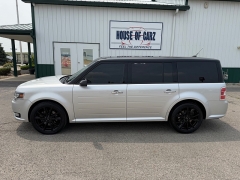 Used 2018  Ford Flex 4d SUV FWD Limited at House of Carz near Rochester&comma; IN