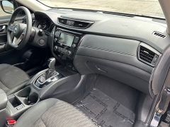 Used 2019 Nissan Rogue 4d SUV AWD SV at House of Carz near Rochester, IN