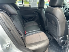 Used 2018 Chevrolet Trax 4d SUV FWD LT at House of Carz near Rochester, IN