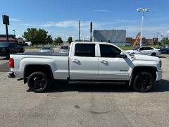 Used 2017 GMC Sierra 1500 4WD Crew Cab SLE at House of Carz near Rochester, IN