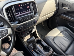 Used 2016  GMC Canyon 4WD Crew Cab SLT at House of Carz near Rochester&comma; IN