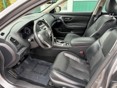 Used 2017  Nissan Altima 4d Sedan 2&period;5L SL &lpar;2017&period;5&rpar; at House of Carz near Rochester&comma; IN