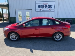Used 2016  Ford Focus 4d Sedan SE at House of Carz near Rochester&comma; IN