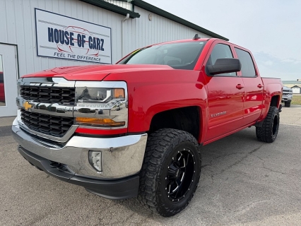 Used 2018 Chevrolet Silverado 1500 4WD Crew Cab LT at House of Carz near Rochester, IN