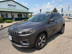 Used 2019  Jeep Cherokee 4d SUV 4WD Limited 3&period;2L at House of Carz near Rochester&comma; IN