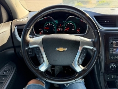 Used 2017  Chevrolet Traverse 4d SUV FWD LT w/1LT at House of Carz near Rochester, IN