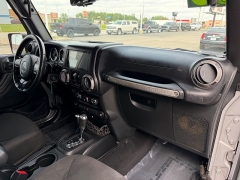 Used 2016  Jeep Wrangler Unlimited 4d Convertible Sport at House of Carz near Rochester&comma; IN