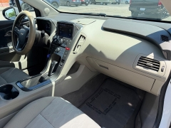 Used 2014  Chevrolet Volt 4d Hatchback at House of Carz near Rochester&comma; IN