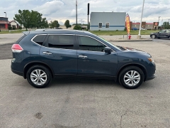 Used 2016 Nissan Rogue 4d SUV FWD SV at House of Carz near Rochester, IN