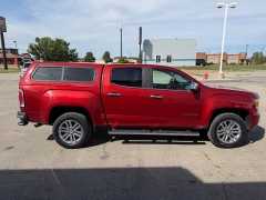 Used 2016  GMC Canyon 4WD Crew Cab SLT at House of Carz near Rochester&comma; IN