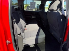 Used 2018  Chevrolet Silverado 1500 4WD Crew Cab LT at House of Carz near Rochester, IN