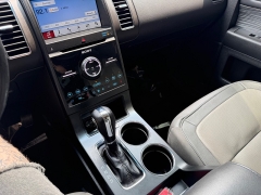 Used 2018  Ford Flex 4d SUV FWD Limited at House of Carz near Rochester&comma; IN