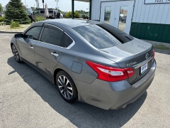 Used 2017 Nissan Altima 4d Sedan 2.5L SV at House of Carz near Rochester, IN