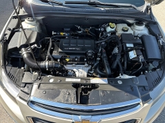 Used 2016  Chevrolet Cruze Limited 4d Sedan LT w/1LT Auto at House of Carz near Rochester, IN