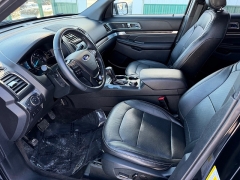 Used 2018  Ford Explorer 4d SUV 4WD Limited at House of Carz near Rochester&comma; IN