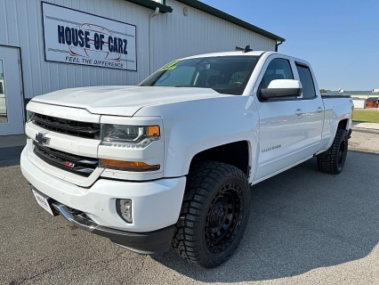 Used 2018 Chevrolet Silverado 1500 4WD Double Cab LT Z71 at House of Carz near Rochester, IN