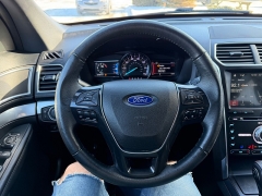 Used 2018  Ford Explorer 4d SUV 4WD Limited at House of Carz near Rochester&comma; IN