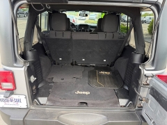 Used 2016  Jeep Wrangler Unlimited 4d Convertible Sport at House of Carz near Rochester&comma; IN
