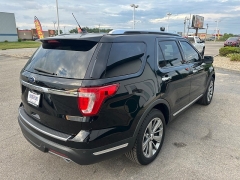 Used 2018 Ford Explorer 4d SUV FWD Limited at House of Carz near Rochester, IN