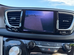 Used 2017  Chrysler Pacifica 4d Wagon Touring-L at House of Carz near Rochester&comma; IN