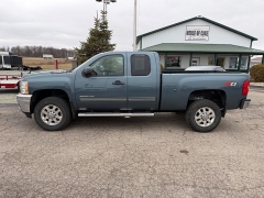 Used 2011  Chevrolet Silverado 2500 4WD Ext Cab LT at House of Carz near Rochester&comma; IN