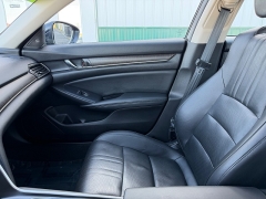 Used 2021  Honda Accord Sedan Touring 2&period;0T Auto at House of Carz near Rochester&comma; IN