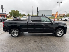 Used 2021  Chevrolet Silverado 1500 4WD Crew Cab 147" High Country at House of Carz near Rochester, IN