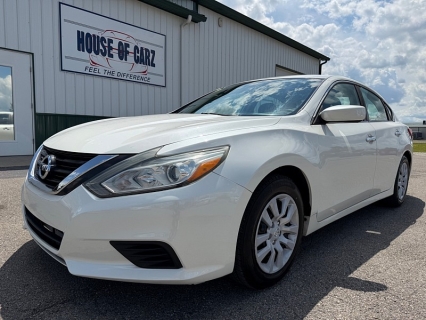 Used 2016 Nissan Altima 4d Sedan 2.5L S at House of Carz near Rochester, IN