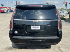 Used 2017 Cadillac Escalade 4d SUV 4WD Luxury at House of Carz near Rochester, IN
