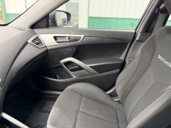 Used 2013  Hyundai Veloster 3d Coupe RE&colon;MIX Auto at House of Carz near Rochester&comma; IN