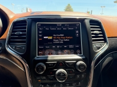 Used 2018  Jeep Grand Cherokee 4d SUV 4WD Summit V6 at House of Carz near Rochester&comma; IN