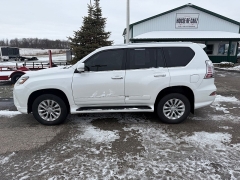 Used 2016  Lexus GX 460 4WD 4dr at House of Carz near Rochester&comma; IN