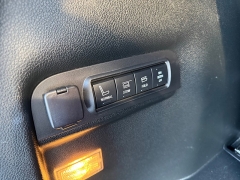 Used 2018  Ford Explorer 4d SUV 4WD Limited at House of Carz near Rochester&comma; IN