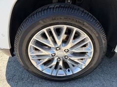 Used 2018  Jeep Grand Cherokee 4d SUV 4WD Summit V6 at House of Carz near Rochester&comma; IN