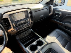 Used 2018 GMC Sierra 1500 4WD Crew Cab Denali at House of Carz near Rochester, IN