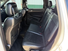 Used 2015  Jeep Grand Cherokee 4d SUV 4WD Laredo at House of Carz near Rochester&comma; IN